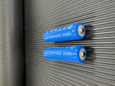 Аккумулятор 18650  2000mAh 3.7V(2 штуки)