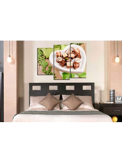 Модульная картина "Конфеты в вазе"