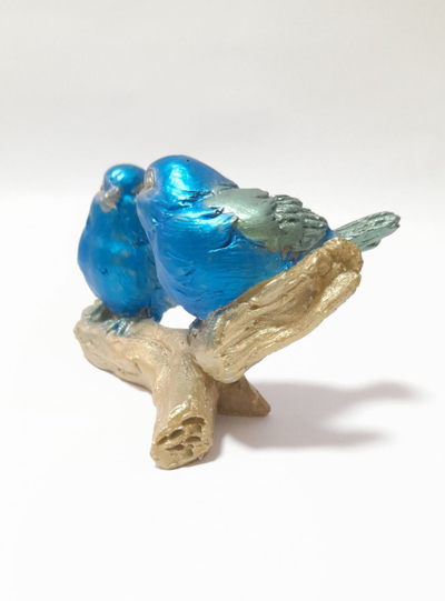 Статуэтка птички на ветке цветные