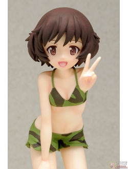 Фигурка 1/10 Юкари Акияма (Akiyama Yukari Beach Queens)