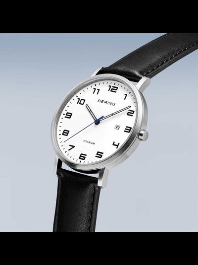 Наручные часы Bering 18640-404