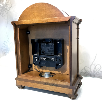 Настольные часы Rhythm CRH167NR06