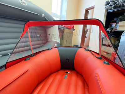 Тент носовой прозрачный Таймень NX 3400 вид из лодки