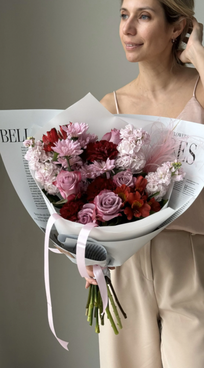 БУКЕТ ЦВЕТОВ НА ВКУС ФЛОРИСТА 5000р.