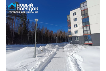 Уборка пешеходных дорожек