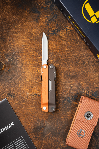 Leatherman Rebar с чехлом Burnt Sienna