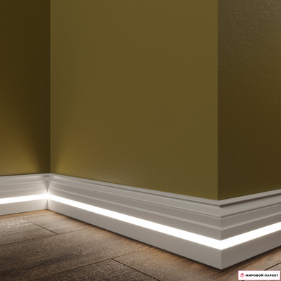 Плинтус напольный МДФ с подсветкой LED EvroWood PN 090 в интерьере
