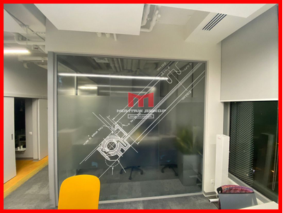 Оклейка плёнкой офисных перегородок