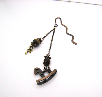 Закладка для книг "Детство" с тигровым глазом