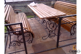 Столы и скамейки