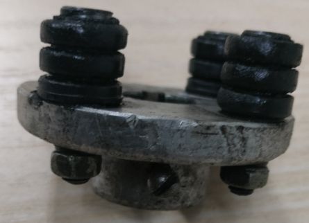 2НВР-5Д, полумуфта механизма насоса. Ремонту подлежит металлический узел полумуфты.