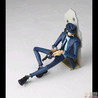 Фигурка Дайсукэ Дзигэн (Revoltech Jigen Daisuke)