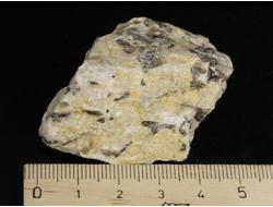 Гранит письменный, пегматит, необработанный, Россия, Мурманская обл. (40*35*22 мм, 54 г) №37797