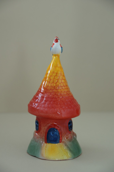 Домик с петушком