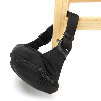 Сумка на пояс Pacsafe Metrosafe LS120 Black