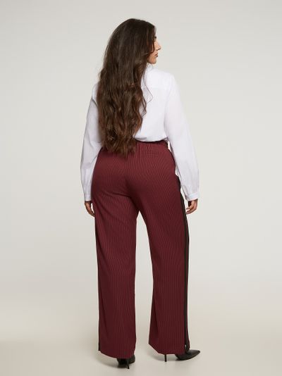 Брюки бордовые в полоску с лампасом