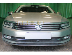 Защита радиатора Volkswagen Passat B8 1.8 / 2.0 2014- (3 части) с фронтальной камерой black