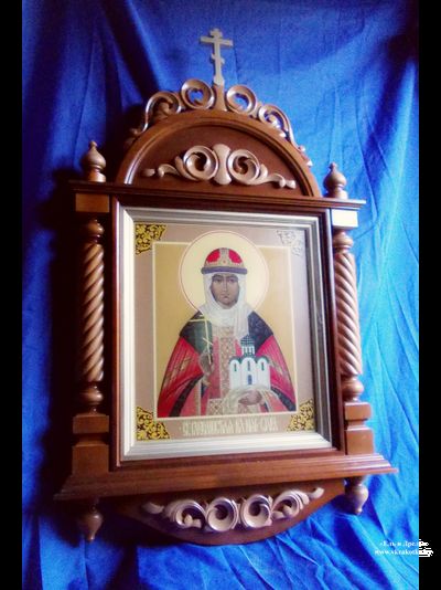 Резной подвесной киот