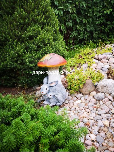 Садовая фигура Зайчики под грибом 45*30 см   5 кг   полистоун Россия 4098/016777
