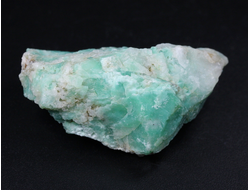 Хризопраз, необработанный образец, Казахстан (43*24*19 мм, вес: 18,9 г) №25694