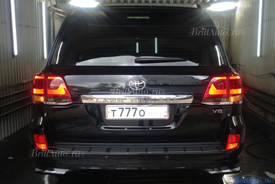 Комплект рестайлинга Toyota Land Cruiser 200 из 2007-2015 в 2016+ (Минимальный)
