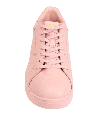 Женские кроссовки Michael Kors в розовом цвете