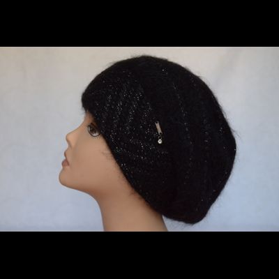 Черный теплый зимний берет для женщин Vizio Италия 5854