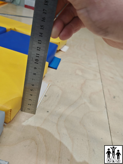 Модульный мягкий пол DNN 20х20х3 см тент желтый