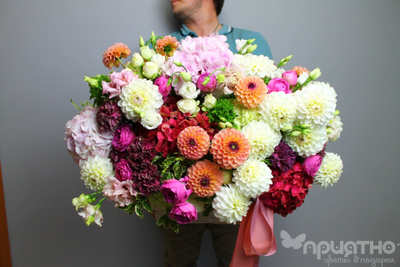 ЦВЕТОЧНАЯ КОМПОЗИЦИЯ № 165