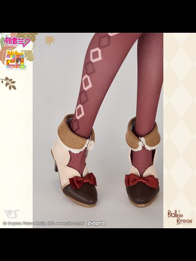 Одежда для куклы Мику Хацунэ (Cloth Dollfie Dream Hatsune Miku Dreamy Autumn Wear)