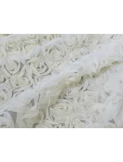 Обьемные розы на сетке КРЕМОВЫЙ