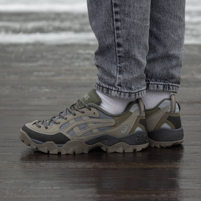 Asics Gel-Pickax Clay Grey/Mink