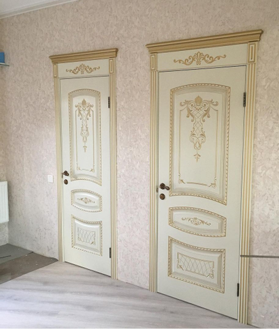 СОНАТА-2 В3. СЛОНОВАЯ КОСТЬ/ ПАТИНА ЗОЛОТО. ПОЛОТНО ГЛУХОЕ