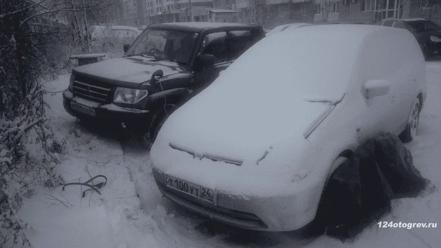 отогрев автомобиля Honda Stream по улице 9 Мая в Красноярске, Советский район