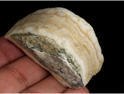 Арагонит, почковидные агрегаты, полировка, Россия, КЧР, Урупский район (54*27*26 мм, 72 г) №37745