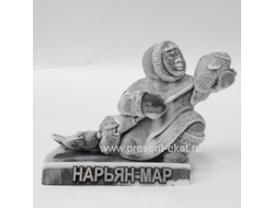 РЫБОЛОВ на подставке с названием города.ОПТ