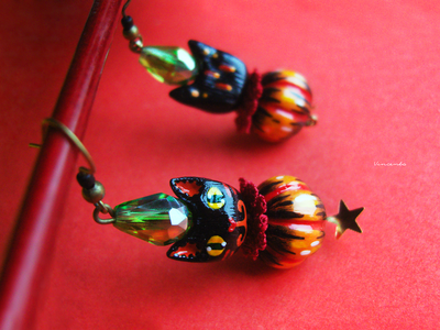 "Цирковые котики, Стелла и Капустка", волшебные серьги с кристаллами и тыковками