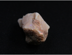 Опал благородный, Эфиопия (12*9*7 мм, 0,3 г) №24131