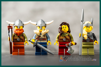 # 31132 Корабль Викингов и Змей «Мидгарда» / Viking Ship and the Midgard Serpent (2022)