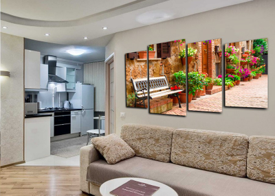 Модульная картина "Цветная улочка Италии"