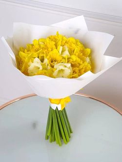 Букет из 21 нарцисса
