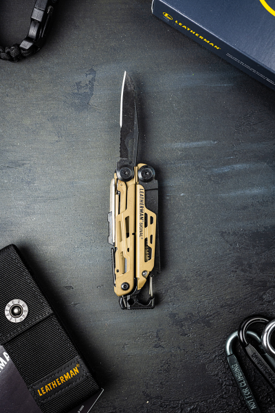 Leatherman Signal Coyote Tan
