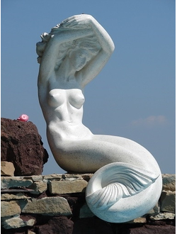 Статуя русалки