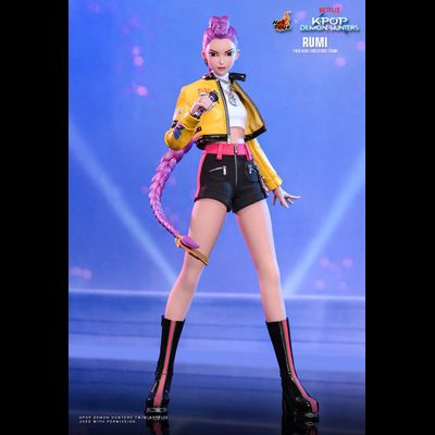ПРЕДЗАКАЗ - Руми ("Кейпоп-охотницы на демонов") - Коллекционная ФИГУРКА 1/6 Rumi  KPop Demon Hunters (TMS176) - Hot Toys ?ЦЕНА: 33500 РУБ.?