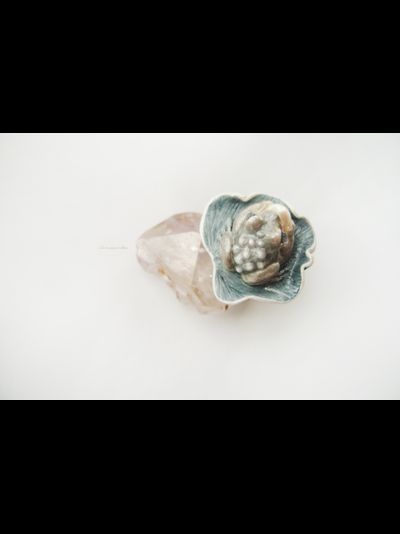 &quot;Мглистая лягушка&quot;, необычное кольцо с речным жемчугом