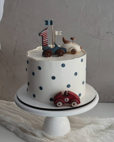 Торт с машинками