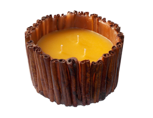 Свеча корица с тремя фитилями (ароматизированная)