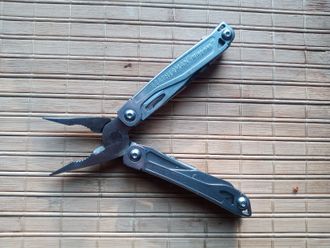 Мультитул Leatherman Wingman