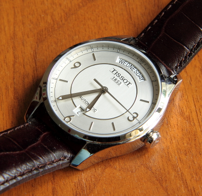 Швейцарские часы Tissot T038.430.16.037.00