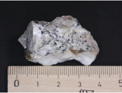 Циркон (кристаллы в породе), Россия, Южный Урал, Вишневые горы (37*24*19 мм, 23 г) №17769